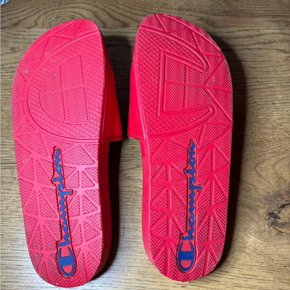 Red Champion Slide Sandals Size 9 Ladies - Picture 6 of 7